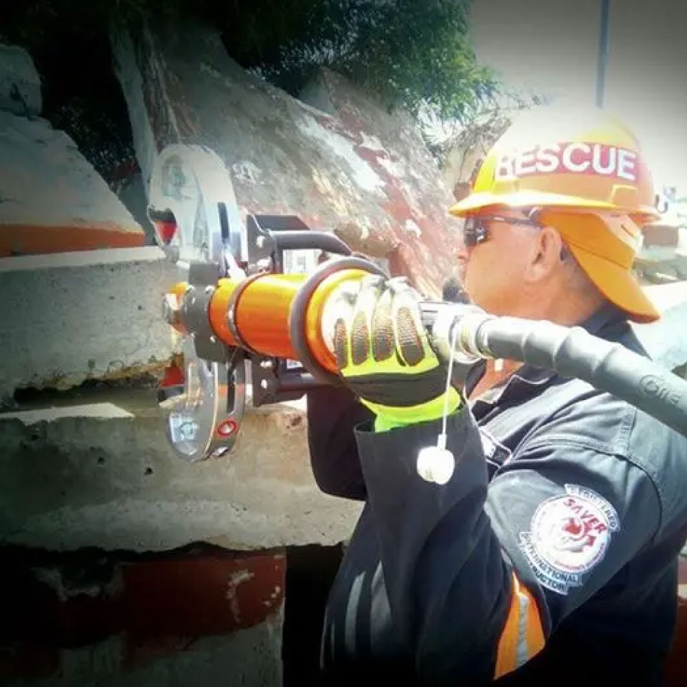 Picador de concreto para rescate Hidráulico Holmatro CC 23 - Imagen 2