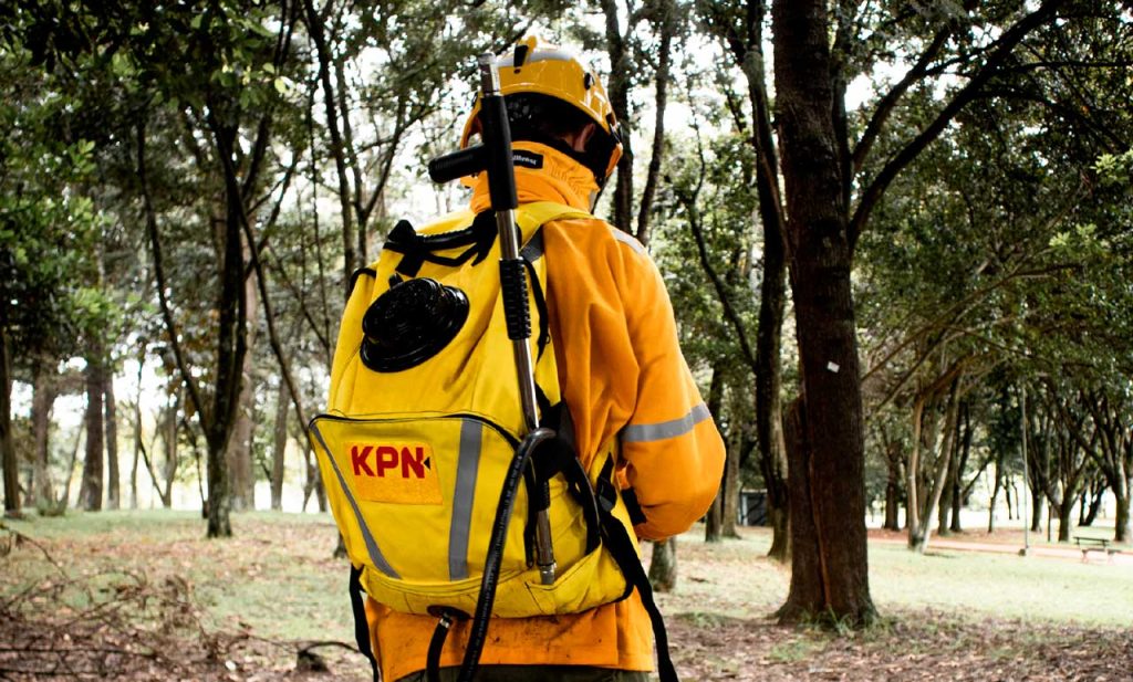 Guía para alargar la vida útil de una mochila extintora
